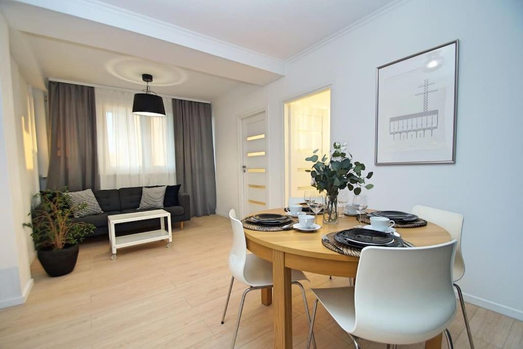 Apartament Korfantego Citycentre Z Widokiem Na Spodek Katowice Eksteriør bilde